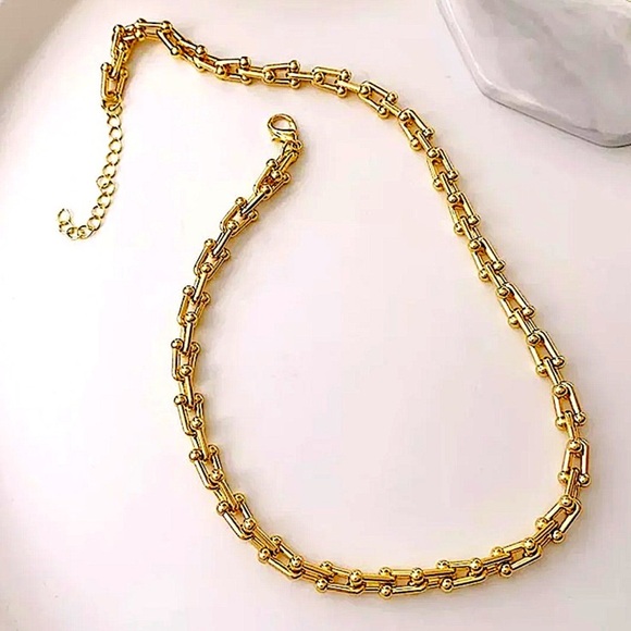 U Link Horseshoe Gold Plated Necklace Bracelet Ring Earrings Matching Set - Picture 7 of 12